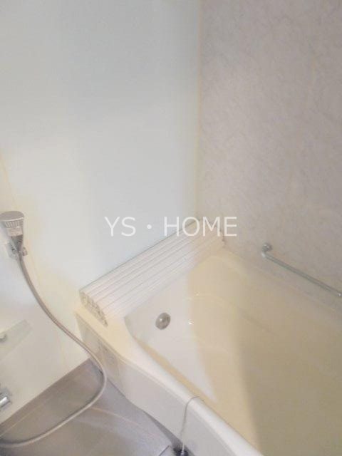 バス・シャワールーム　☆追い炊き機能付き☆