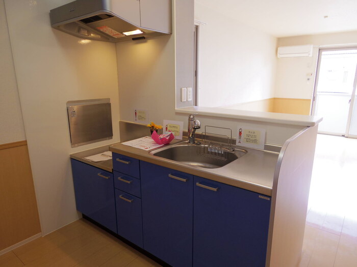 キッチン　対面カウンターキッチン（浄水器付き）