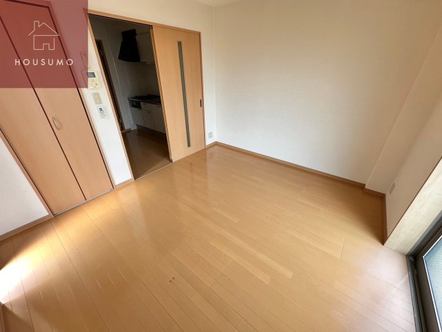 その他部屋・スペース　使い勝手のいい寝室です