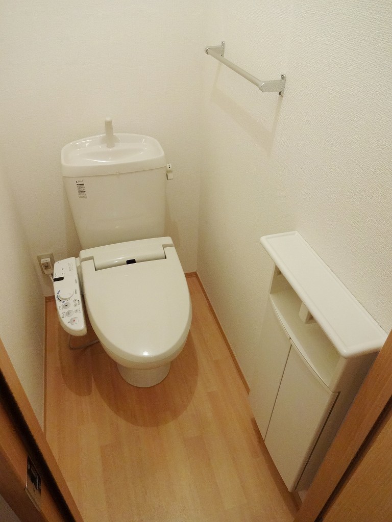 トイレ　参考写真