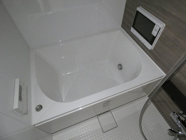 バス・シャワールーム　※別部屋の参考写真です。