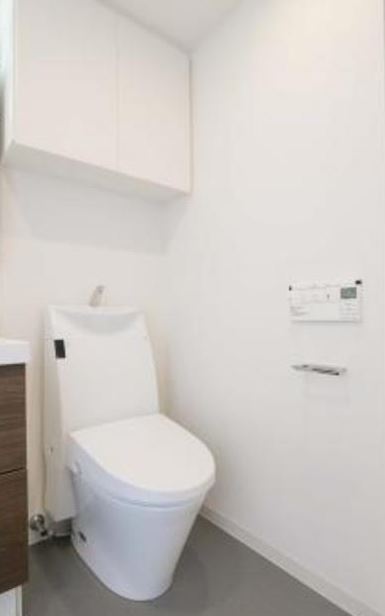 トイレ　参考写真