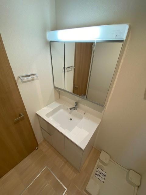 洗面設備　脱衣スペースもあります