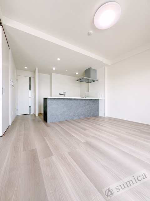 居室・リビング　建具がアクセント♪お部屋をおしゃれに演出します＾＾