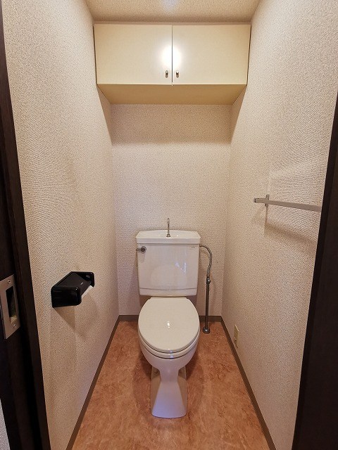 トイレ　別部屋参照