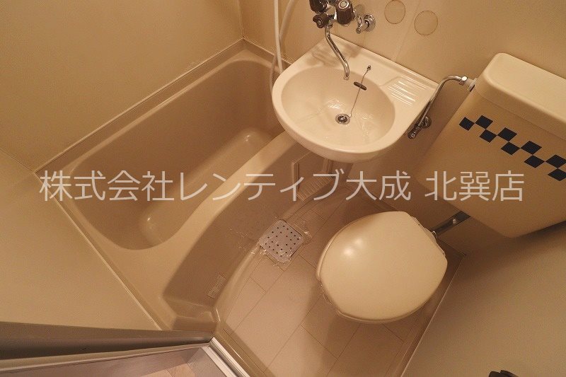 バス・シャワールーム