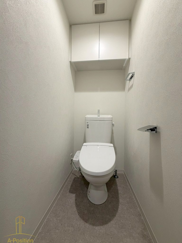 トイレ　プレサンス京橋ＧＲＥＥＮ　ＹＡＲＤアルミラ