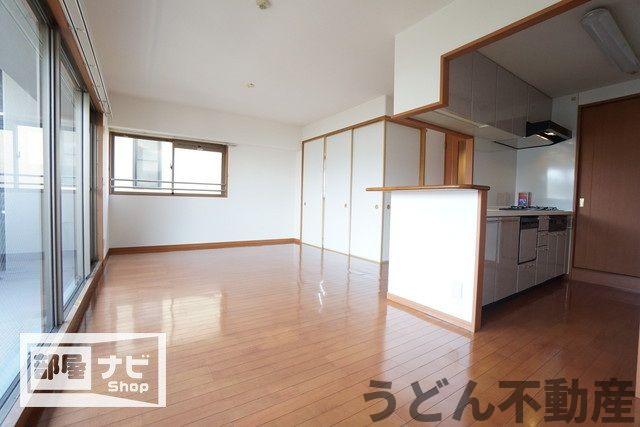 居室・リビング　うどん県のお部屋探しはうどん不動産へ うどんちゃんとLINE