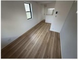 千歳船橋戸建て賃貸の居間写真