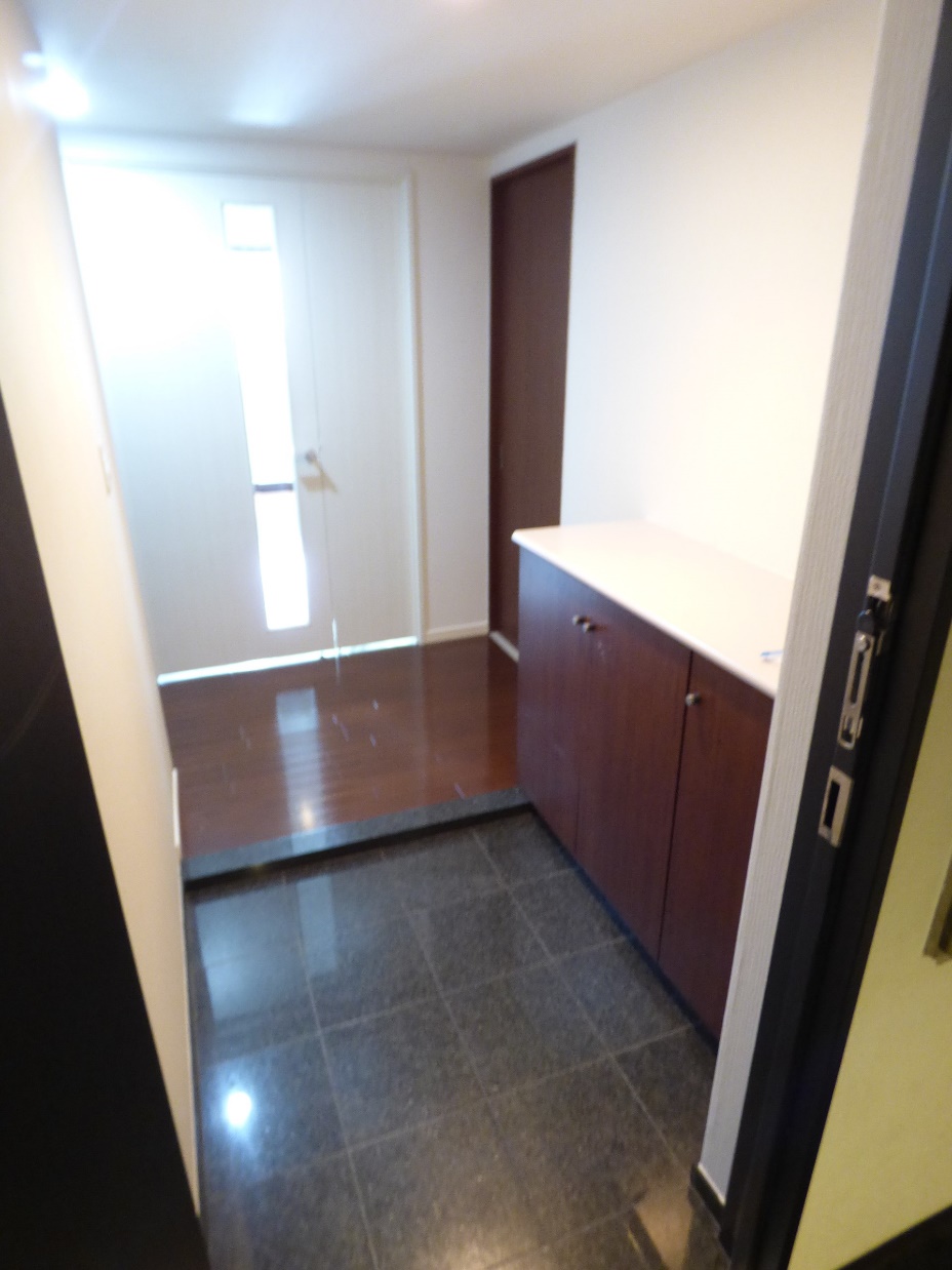 玄関　別部屋参考写真