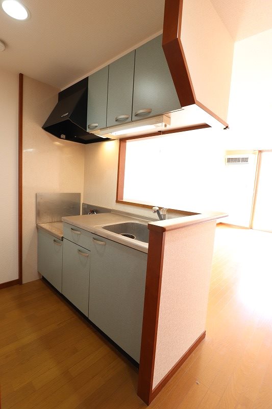 キッチン　別部屋写真使用