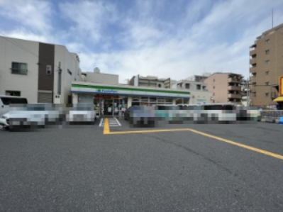 コンビニ　ファミリーマート 木川西店（コンビニ）まで70m