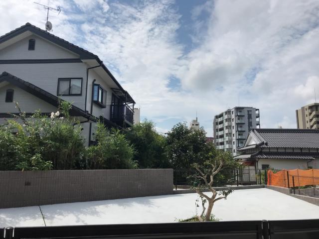 建物外観　外観写真（夜）