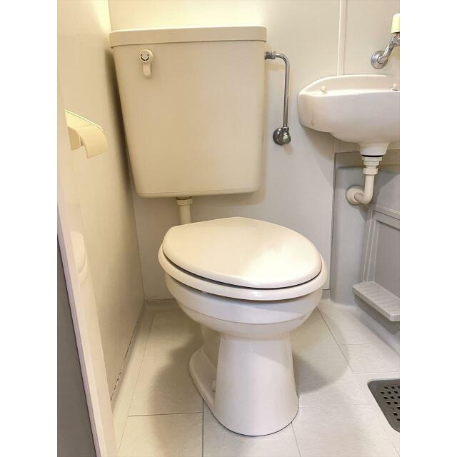 トイレ　※同仕様写真含む