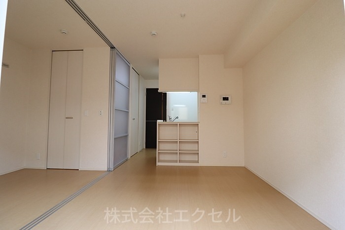 居室・リビング　フローリングのお部屋です。