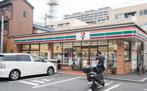 コンビニ　セブンイレブン亀戸昭和橋通り店（コンビニ）まで136m