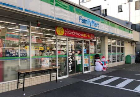 コンビニ　ファミリーマートTKD亀戸六丁目店（コンビニ）まで208m
