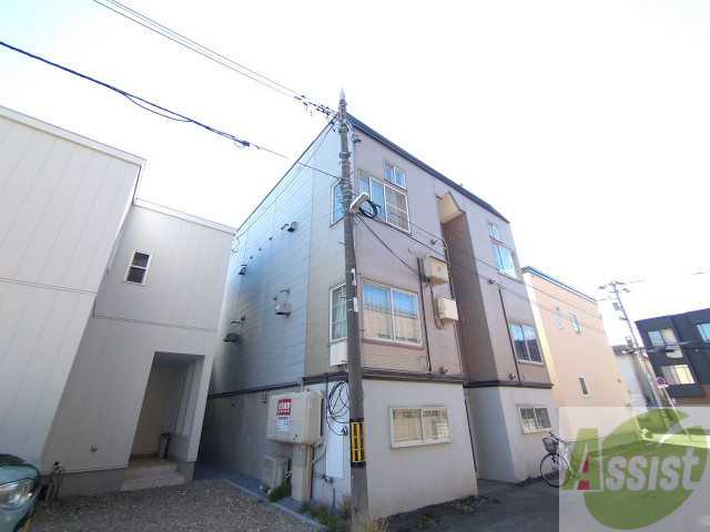 建物外観　札幌市北区４０条西「サンテラス麻生」