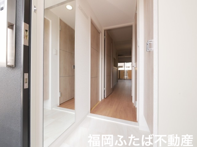 フィーノ南福岡の玄関写真