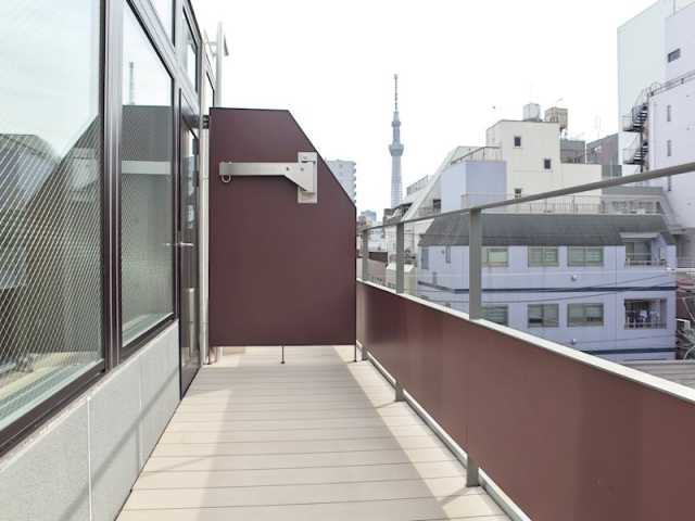バルコニー