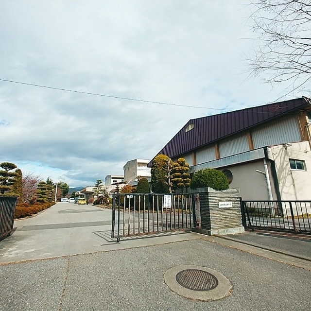 中学校　松本市立明善中学校（中学校）まで1237m