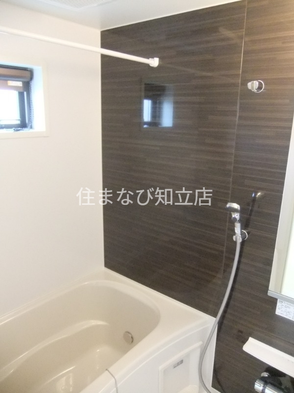 バス・シャワールーム　同型別部屋写真