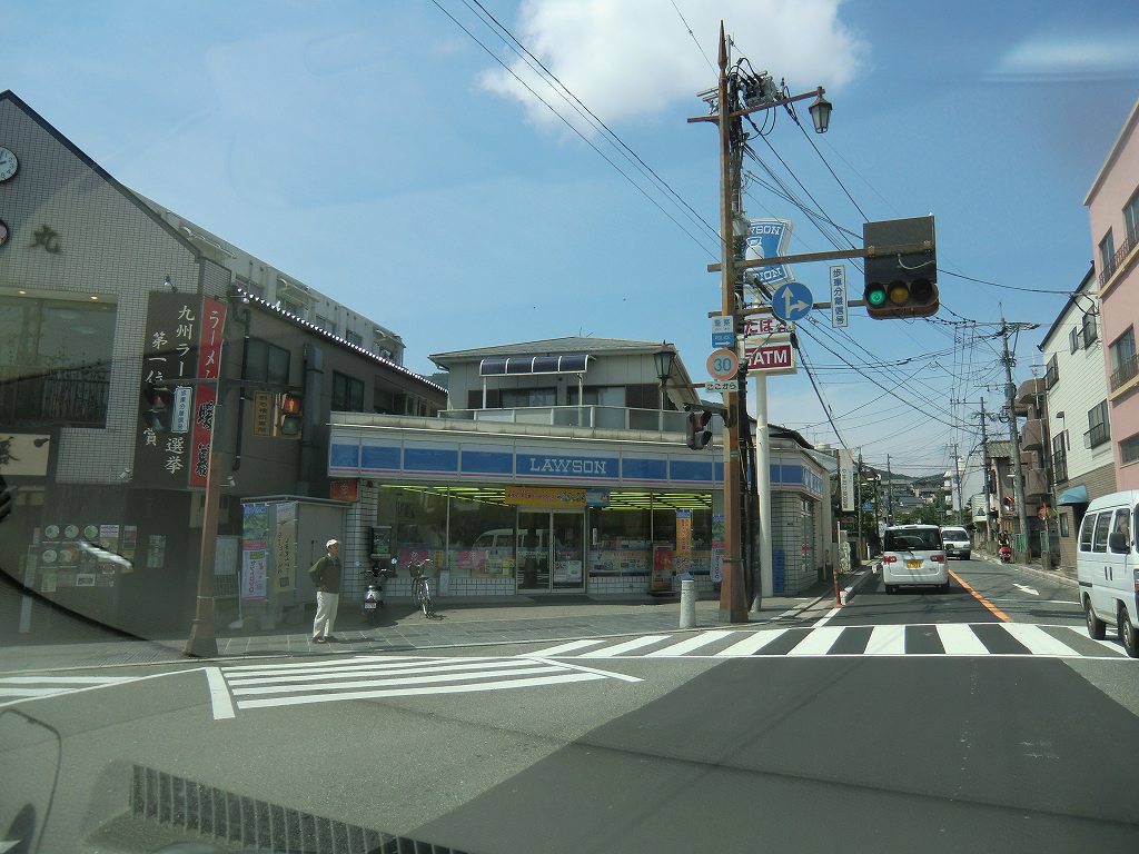 コンビニ　ローソン 太宰府天満宮前店（コンビニ）まで67m