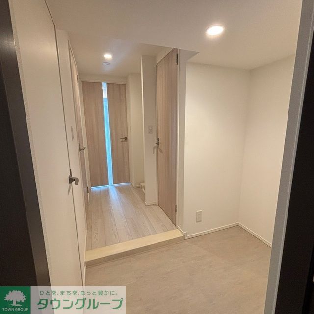 玄関　※写真は同タイプ住戸です。