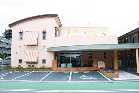 幼稚園・保育園　さくら保育園（幼稚園・保育園）まで470m