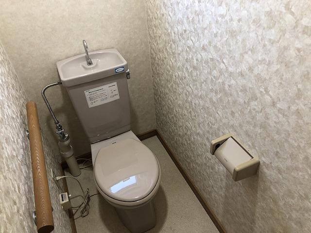 トイレ　トイレ