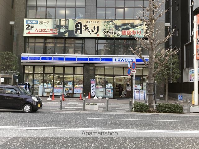 コンビニ　ローソン（コンビニ）まで122m