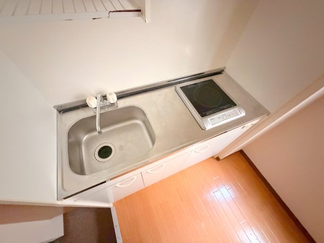 キッチン　ＩＨコンロなのでお掃除らくらく