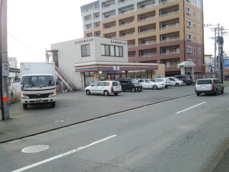 コンビニ　セブンイレブン 粕屋柚須駅前店（コンビニ）まで33m