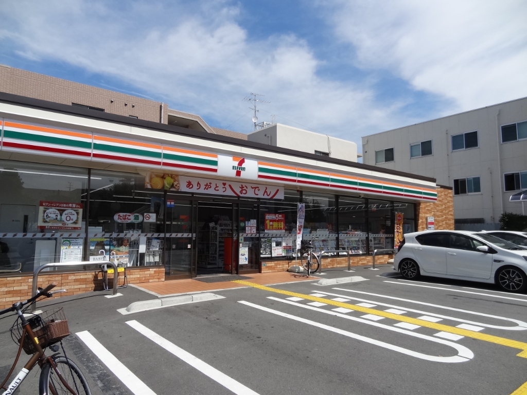 コンビニ　セブンイレブン 阪急新伊丹駅前店（コンビニ）まで191m