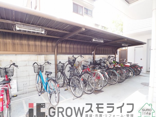 阪神本線 石屋川駅 徒歩6分 7階建 築37年の外観写真