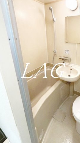 バス・シャワールーム　お風呂です。