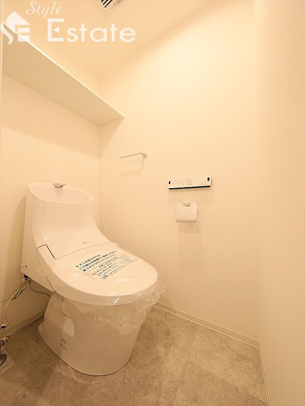 地下鉄東山線 岩塚駅 徒歩8分 2階建 築6年のトイレ写真