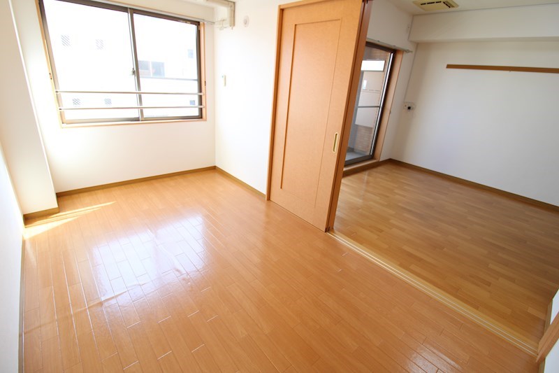 居室・リビング　※別部屋参考写真