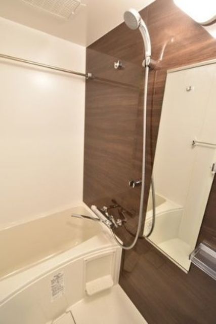 バス・シャワールーム　別部屋参考写真