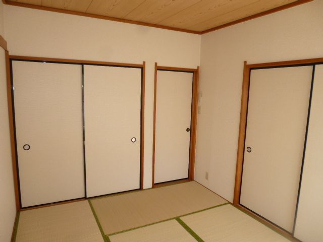 ボナールの居間写真
