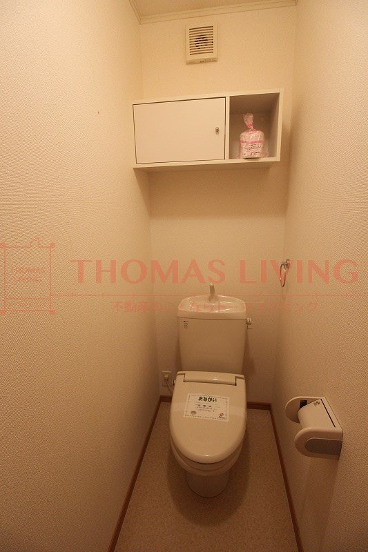 トイレ　写真は同型タイプです。