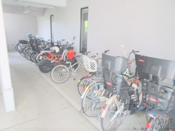 その他　駐輪場