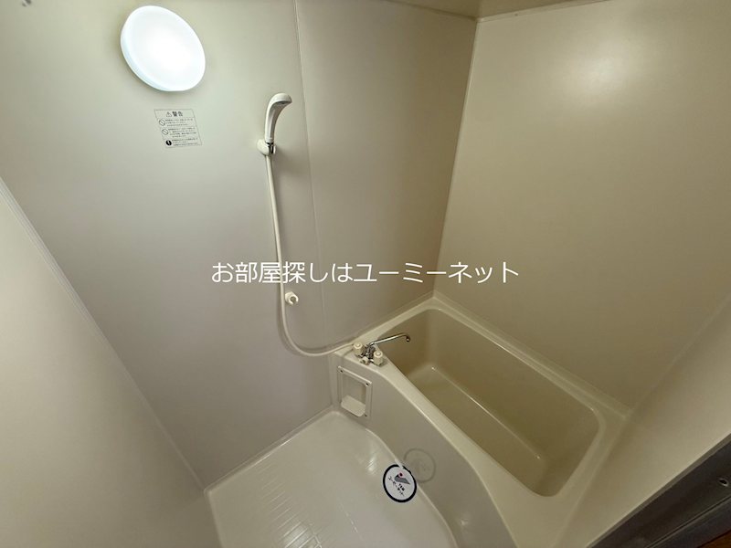 バス・シャワールーム　※実際のお部屋とは異なる場合がございます。