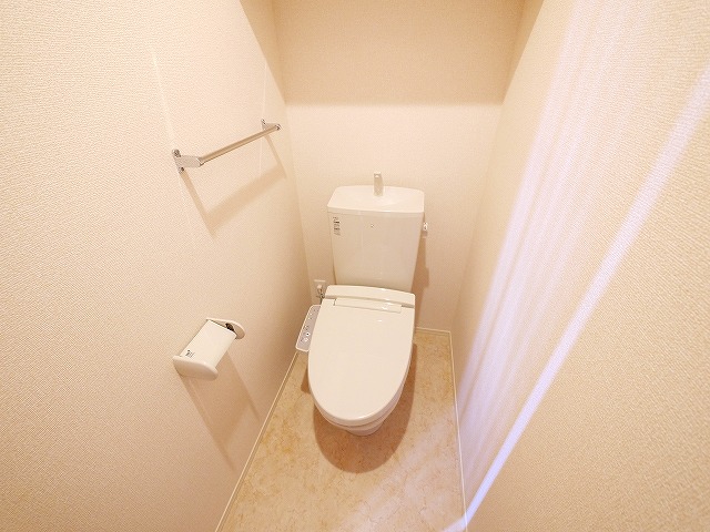 トイレ　シンプルで使いやすいトイレです