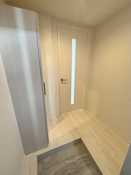 ハーモニーテラス新富町の玄関写真