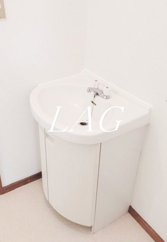 洗面設備　洗面台です。