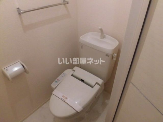 【郡山市字八作内のアパートのトイレ】