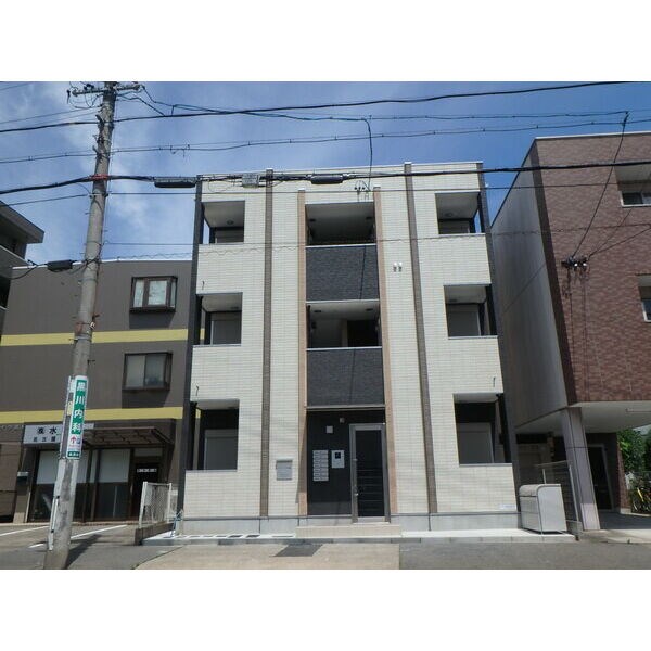 名古屋市中村区名西通のアパートの建物外観
