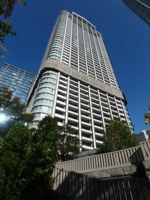 東京ツインパークス　ＬＥＦＴＷＩＮＧの建物外観
