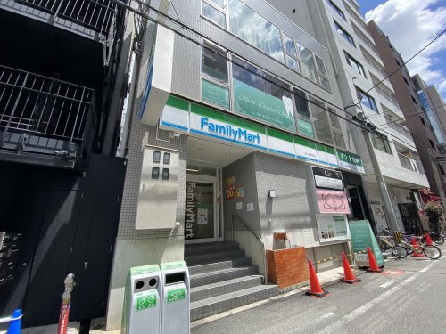 【大阪市西区北堀江のマンションのコンビニ】